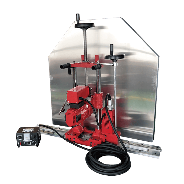 炎熱天氣下使用墻壁切割機(jī)注意什么？如何保障設(shè)備和人員安全？